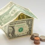 Share of Homes Bought with Cash Hits Highest Level in Nearly a Decade