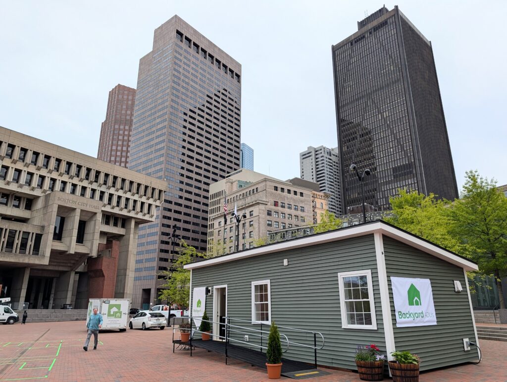 Researcher: ADUs Hobbled by Zoning ‘Puzzle No One Can Comprehend’